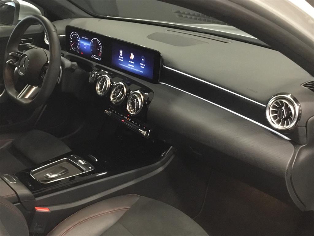 MERCEDES-BENZ Clase A 250 e en Adarsa Gijón - Foto 17