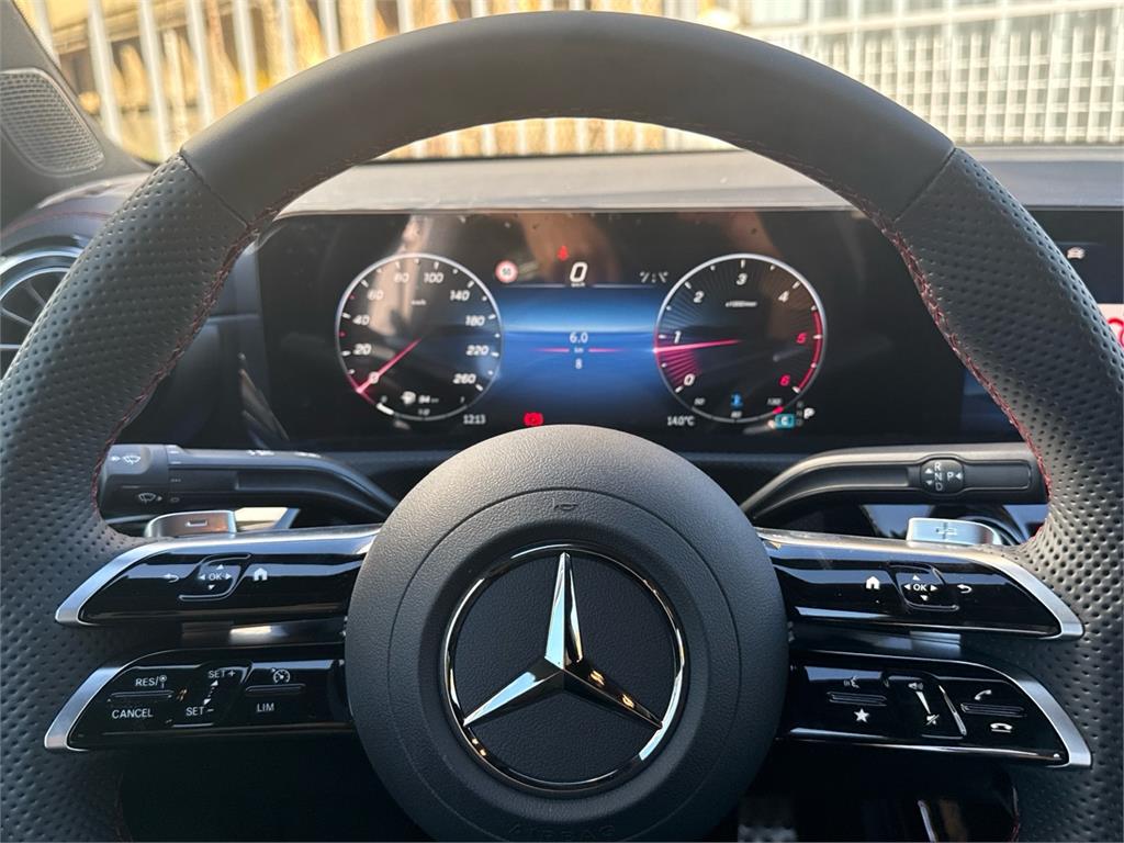 MERCEDES-BENZ Clase CLA 220 D DCT en Adarsa Gijón - Foto 4