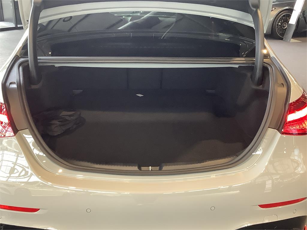 MERCEDES-BENZ Mercedes-AMG C63 S E performance 4MATIC Berlina en Adarsa Oviedo - Foto 14