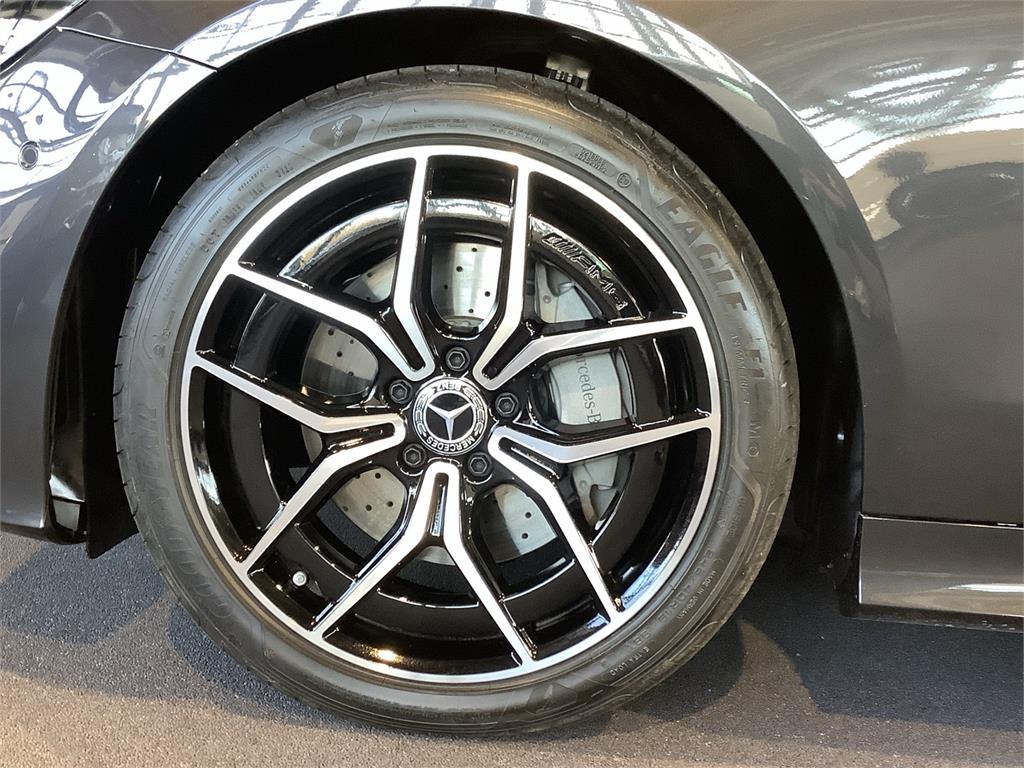 MERCEDES-BENZ Clase E 220 d en Adarsa Oviedo - Foto 12