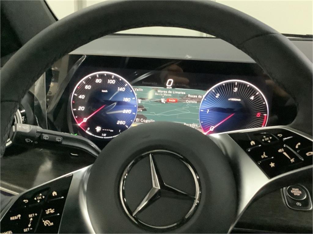 MERCEDES-BENZ Clase V 300 d Avantgarde Largo en Adarsa Oviedo - Foto 11