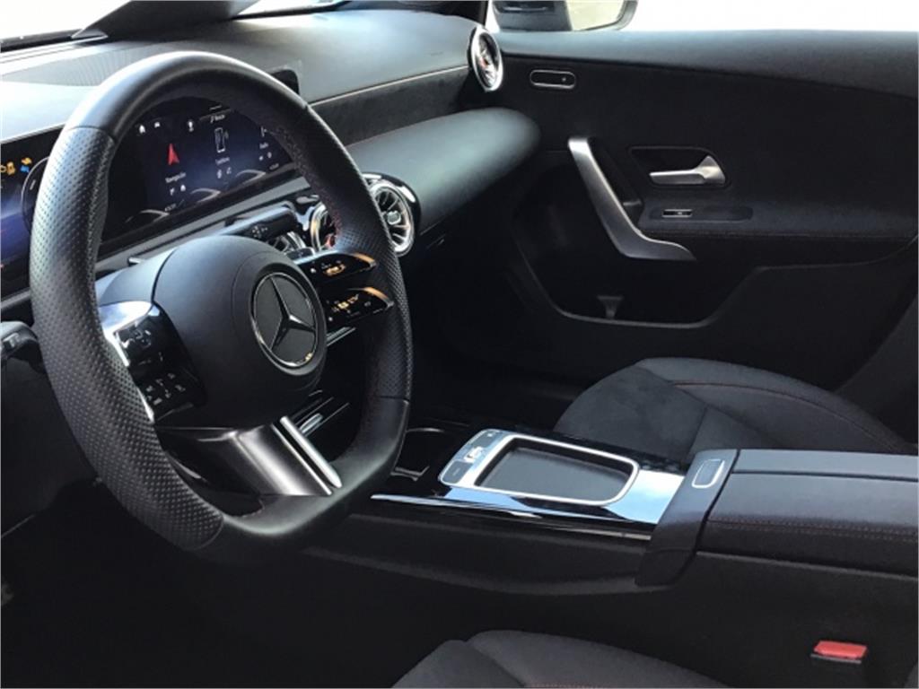 MERCEDES-BENZ Clase A 250 e en Adarsa Ponferrada - Foto 6