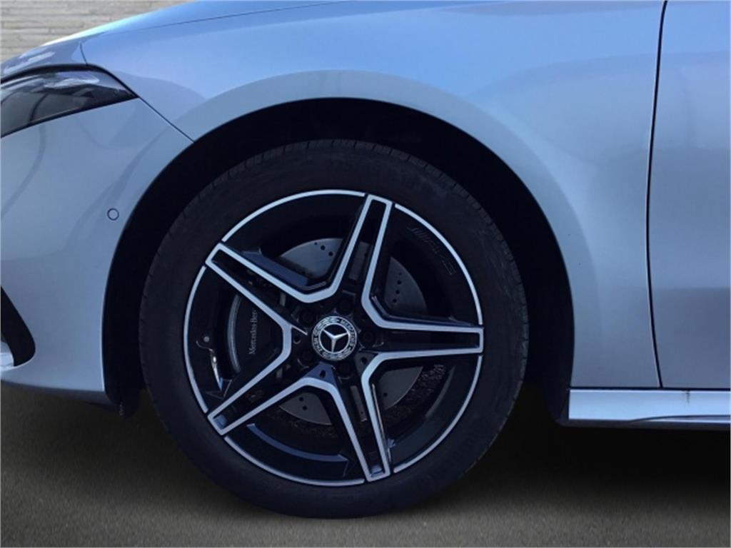 MERCEDES-BENZ Clase A 250 e Compacto con tecnología híbrida EQ en Lercauto 96 - Foto 5