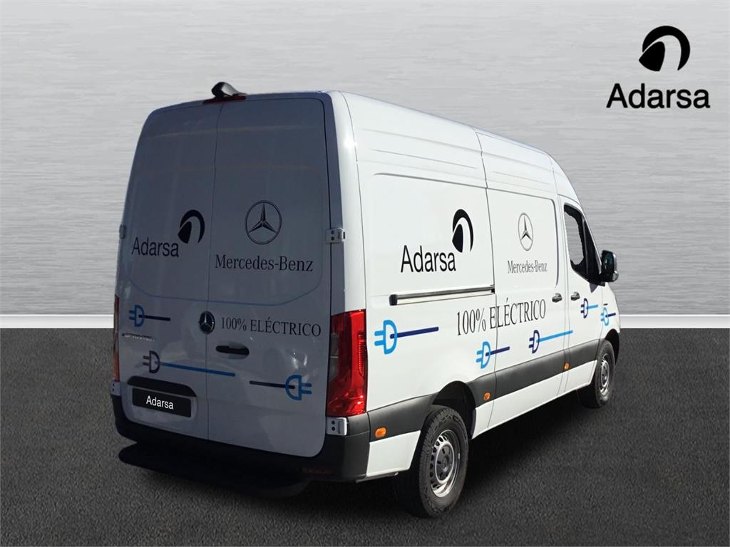 MERCEDES-BENZ Sprinter eSprinter 320 PRO MEDIO (81kWh) en Integral Automoción 2000 (Valladolid) - Foto 3