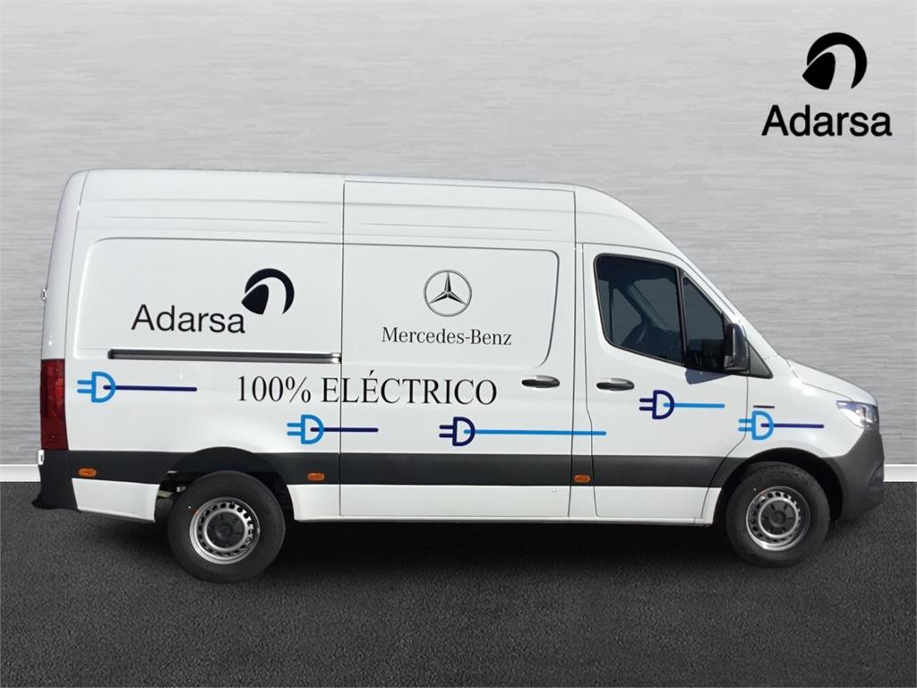 MERCEDES-BENZ Sprinter eSprinter 320 PRO MEDIO (81kWh) en Integral Automoción 2000 (Valladolid) - Foto 2