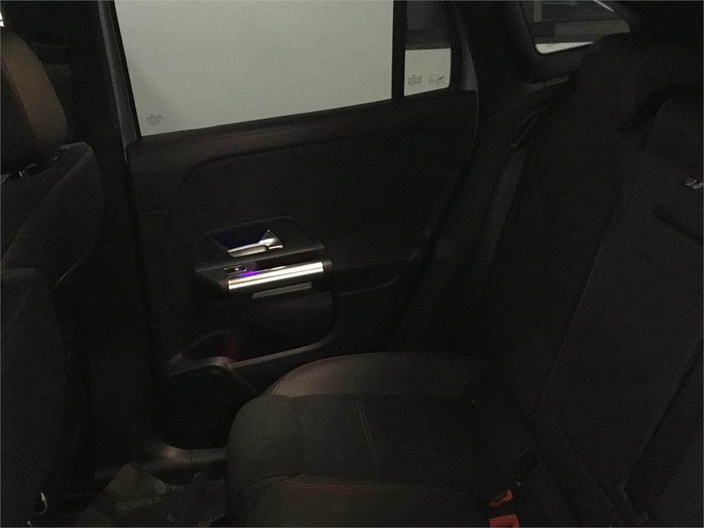 MERCEDES-BENZ EQA 250+ en Adarsa Norte - Foto 5