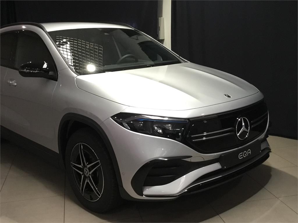 MERCEDES-BENZ EQA 250+ en Adarsa Norte - Foto 17