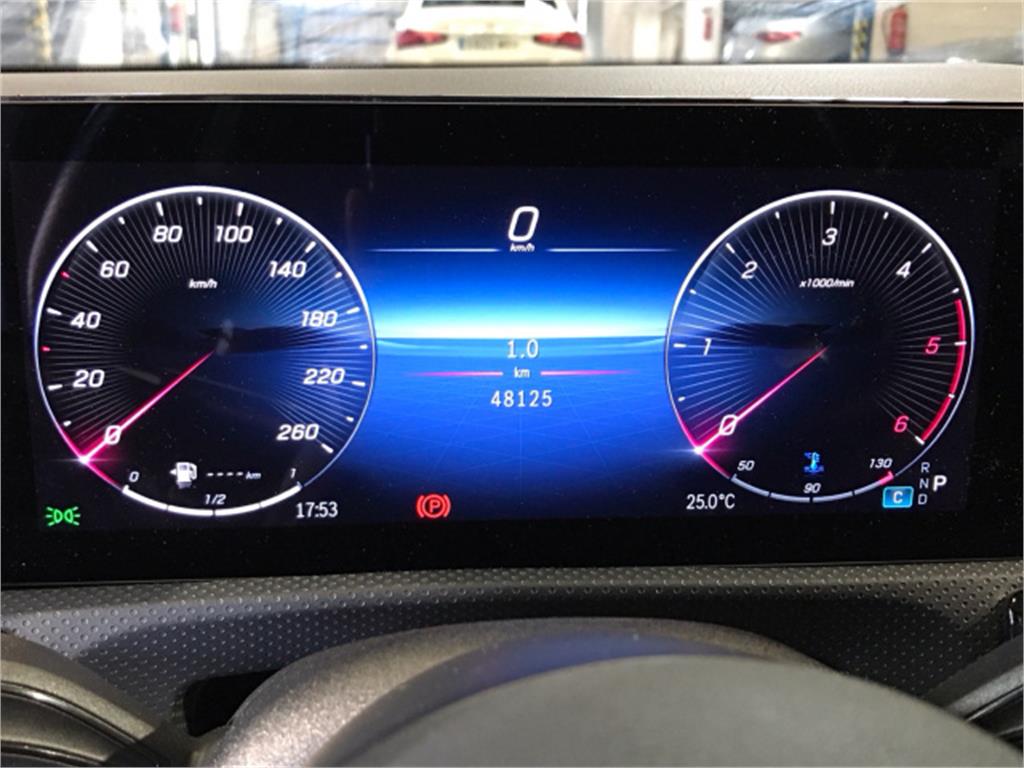 MERCEDES-BENZ Clase CLA 200 d SB AMG Line (EURO 6d) en Adarsa Norte - Foto 18