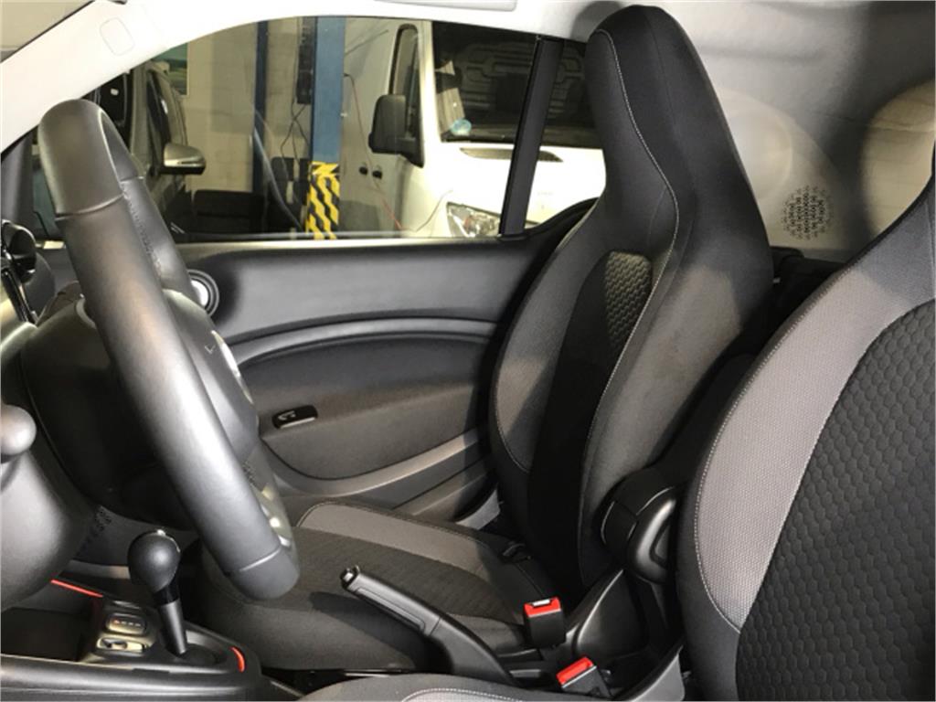 SMART FORTWO fortwo coupe electric drive / EQ pasion en Adarsa Norte - Foto 7