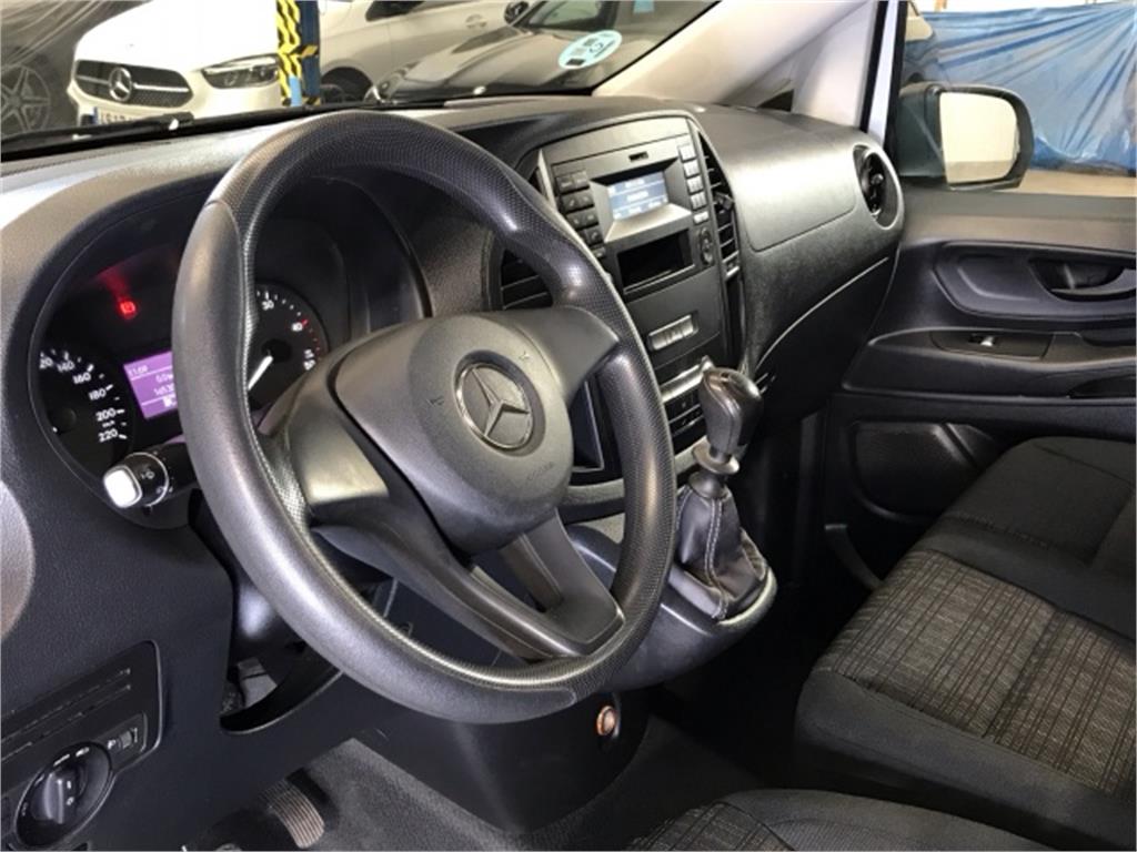 MERCEDES-BENZ Vito 111 CDI Larga en Adarsa Norte - Foto 6