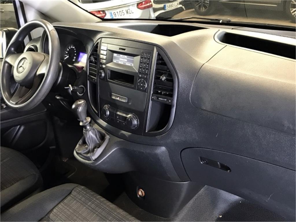 MERCEDES-BENZ Vito 111 CDI Larga en Adarsa Norte - Foto 8