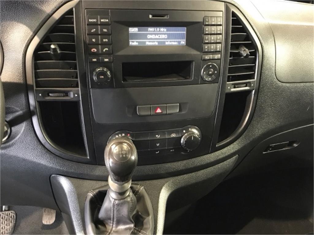 MERCEDES-BENZ Vito 111 CDI Larga en Adarsa Norte - Foto 9
