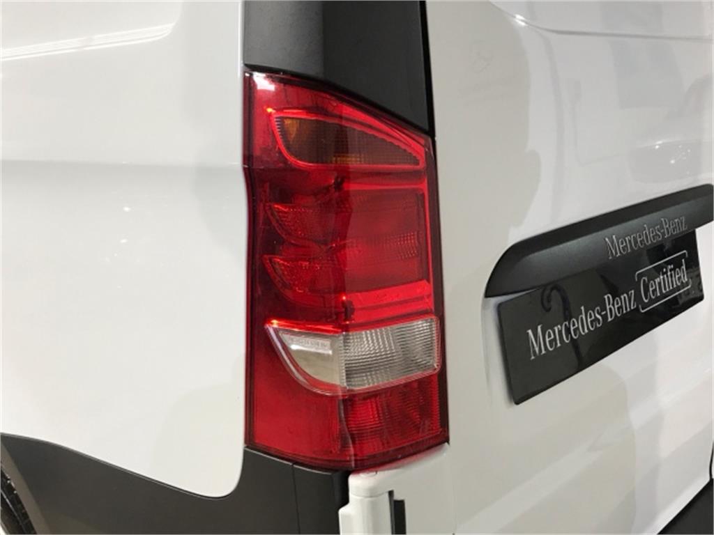 MERCEDES-BENZ Vito 111 CDI Larga en Adarsa Norte - Foto 19
