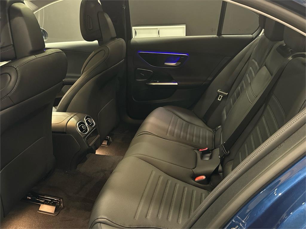MERCEDES-BENZ Clase C 300 d e en Adarsa Gijón - Foto 16