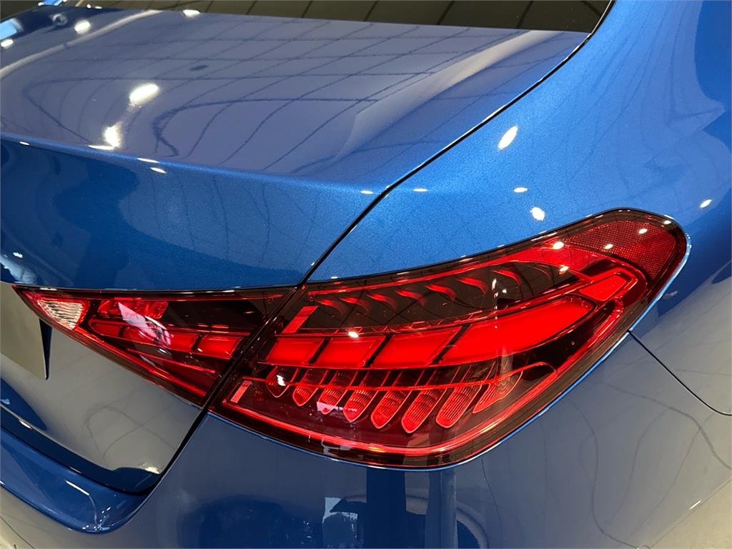 MERCEDES-BENZ Clase C 300 d e en Adarsa Gijón - Foto 10