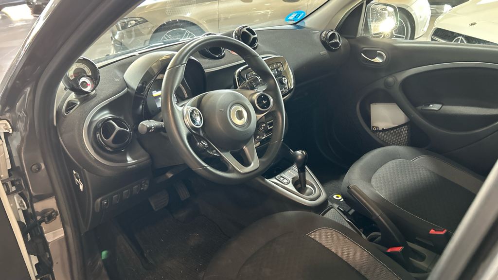 SMART SMART FORFOUR smart EQ forfour en Adarsa Gijón - Foto 9