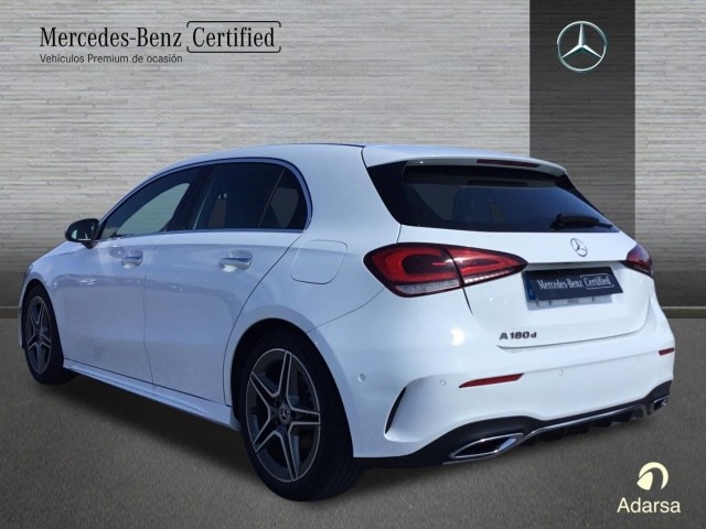 MERCEDES-BENZ Clase A 180 d AMG Line (EURO 6d) en Adarsa Gijón - Foto 3