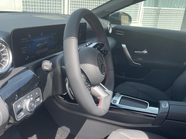 MERCEDES-BENZ Clase A 180 Compacto en Adarsa Gijón - Foto 7