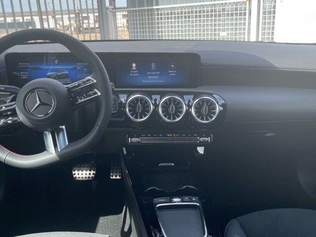 MERCEDES-BENZ Clase A 180 Compacto en Adarsa Gijón - Foto 8