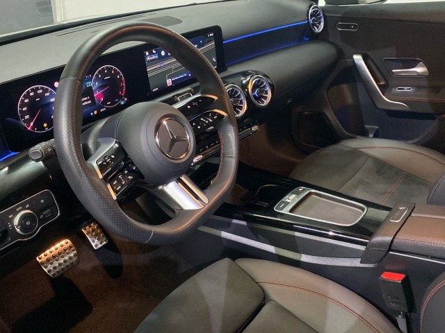 MERCEDES-BENZ Clase A 180 AMG Line (EURO 6e) en Adarsa Gijón - Foto 6
