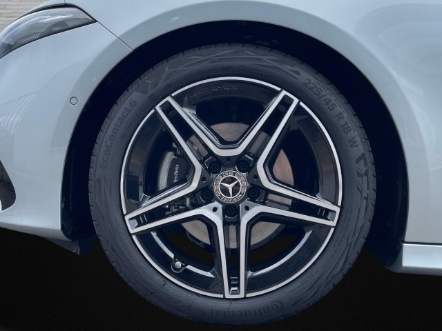 MERCEDES-BENZ Clase A 180 en Adarsa Gijón - Foto 5