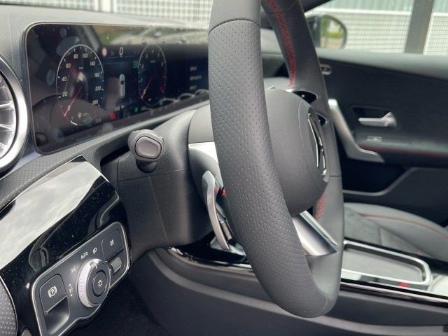 MERCEDES-BENZ Clase A 180 en Adarsa Gijón - Foto 7