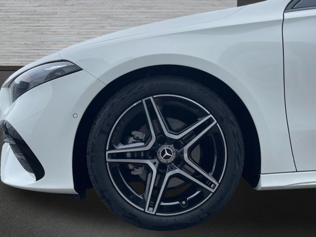 MERCEDES-BENZ Clase A 180 Compacto en Adarsa Gijón - Foto 5