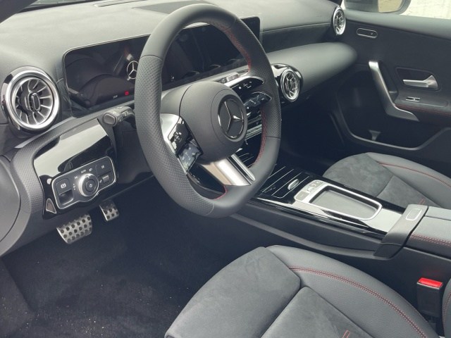 MERCEDES-BENZ Clase A 180 Compacto en Adarsa Gijón - Foto 6