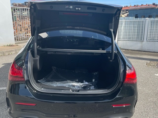 MERCEDES-BENZ Clase A 180 d Sedán en Adarsa Gijón - Foto 6