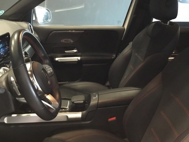 MERCEDES-BENZ Clase GLB 200 d 4Matic AMG Line (EURO 6d) en Adarsa Gijón - Foto 7