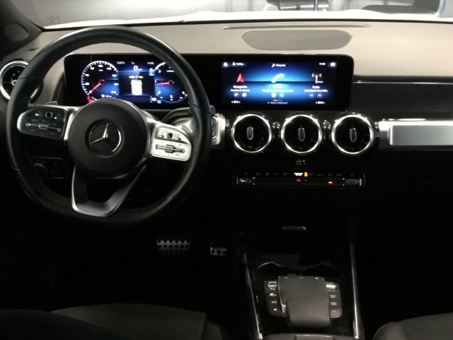 MERCEDES-BENZ Clase GLB 200 d 4Matic AMG Line (EURO 6d) en Adarsa Gijón - Foto 8