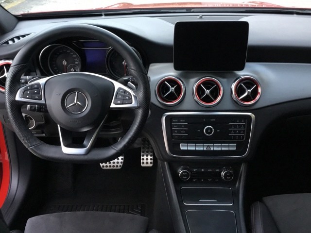 MERCEDES-BENZ Clase GLA 200 CDI / d AMG Line (EURO 6d-TEMP) en Adarsa Gijón - Foto 9