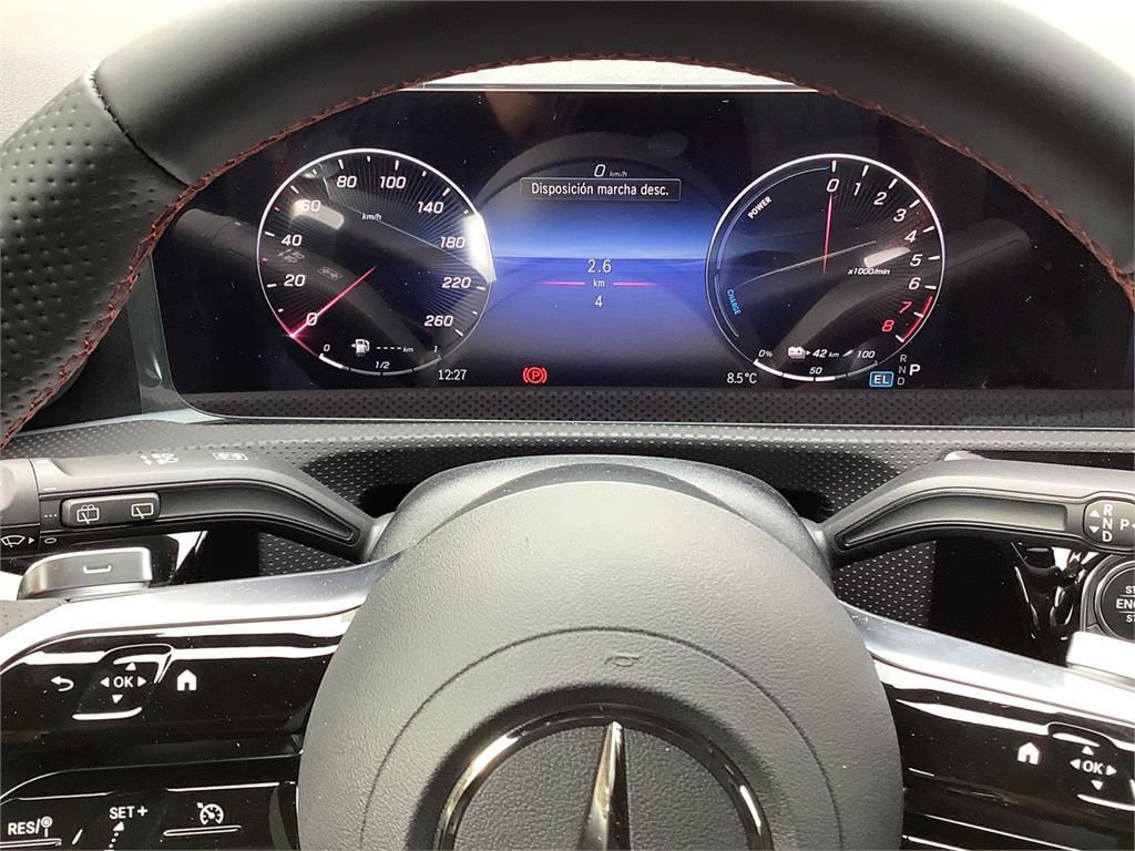 MERCEDES-BENZ Clase A 250 e en Adarsa Oviedo - Foto 5