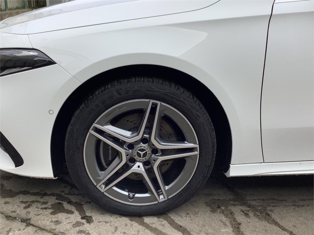 MERCEDES-BENZ Clase A 250 e en Adarsa Oviedo - Foto 18