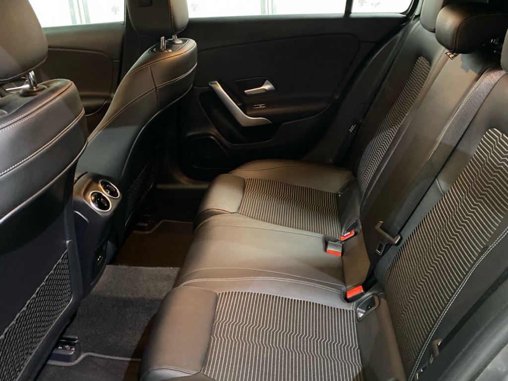 MERCEDES-BENZ Clase A 180 d Progressive en Adarsa Oviedo - Foto 12