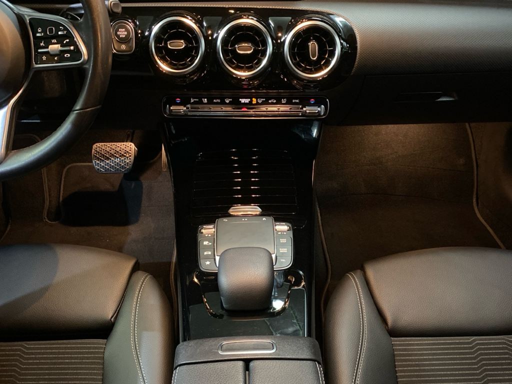 MERCEDES-BENZ Clase A 180 d Progressive en Adarsa Oviedo - Foto 15