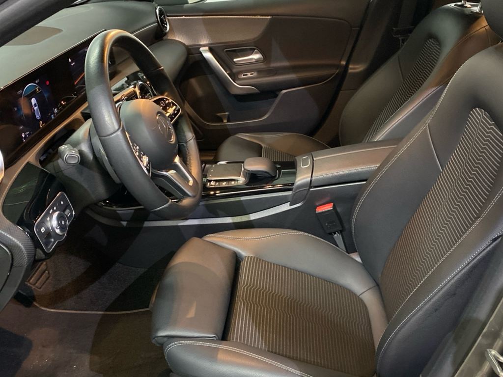 MERCEDES-BENZ Clase A 180 d Progressive en Adarsa Oviedo - Foto 7