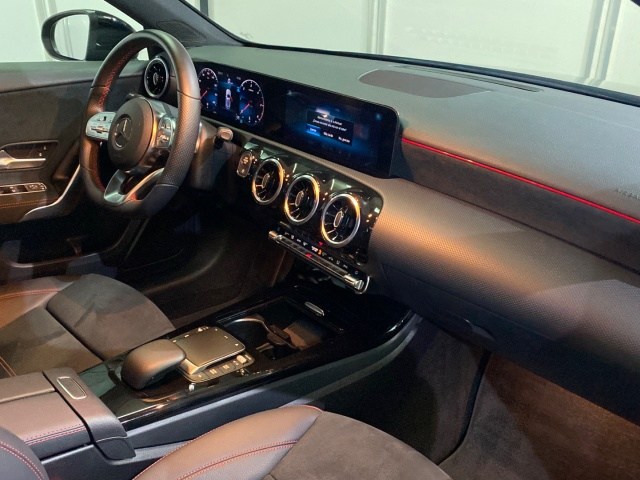 MERCEDES-BENZ Clase A 180 d Compacto en Adarsa Oviedo - Foto 10