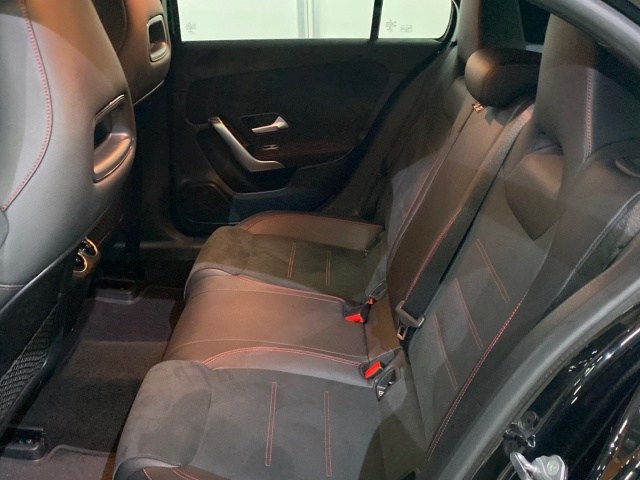 MERCEDES-BENZ Clase A 180 d Compacto en Adarsa Oviedo - Foto 12