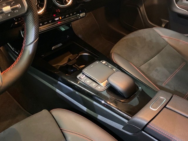 MERCEDES-BENZ Clase A 180 d Compacto en Adarsa Oviedo - Foto 19