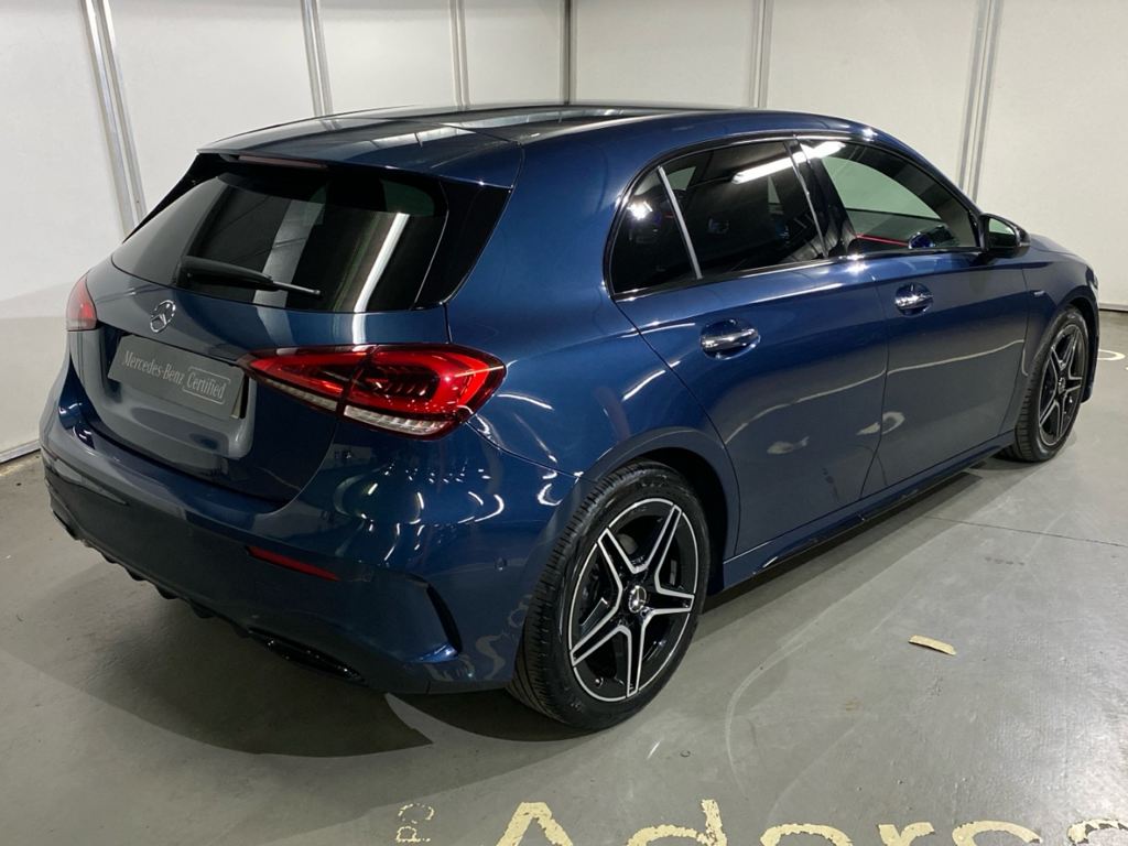 MERCEDES-BENZ Clase A 180 d AMG Line (EURO 6d) en Adarsa Oviedo - Foto 19