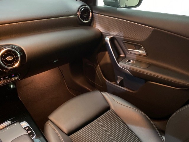 MERCEDES-BENZ Clase A 180 Progressive (EURO 6d-TEMP) en Adarsa Oviedo - Foto 12