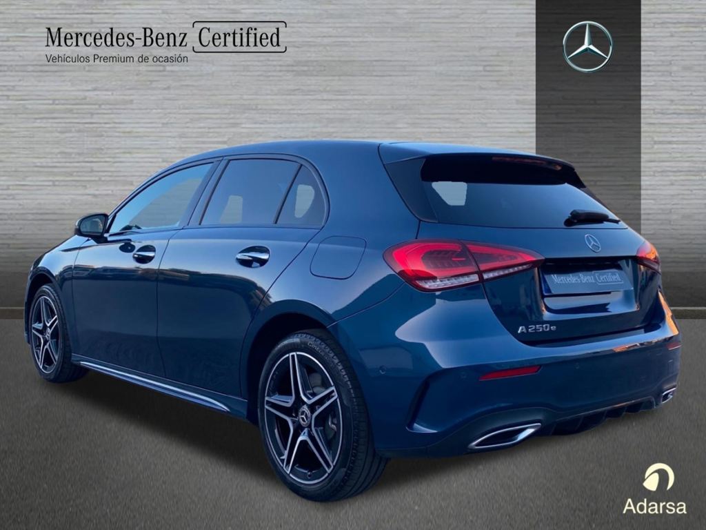 MERCEDES-BENZ Clase A 250 e AMG Line (EURO 6d) en Adarsa Oviedo - Foto 4