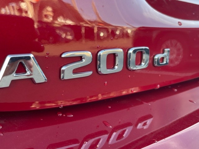 MERCEDES-BENZ Clase A 200 d Compacto en Adarsa Oviedo - Foto 11