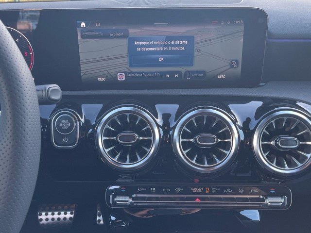 MERCEDES-BENZ Clase A 200 d Compacto en Adarsa Oviedo - Foto 6