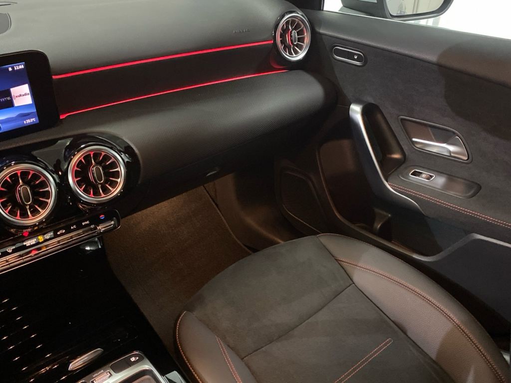 MERCEDES-BENZ Clase A 180 Compacto en Adarsa Oviedo - Foto 14