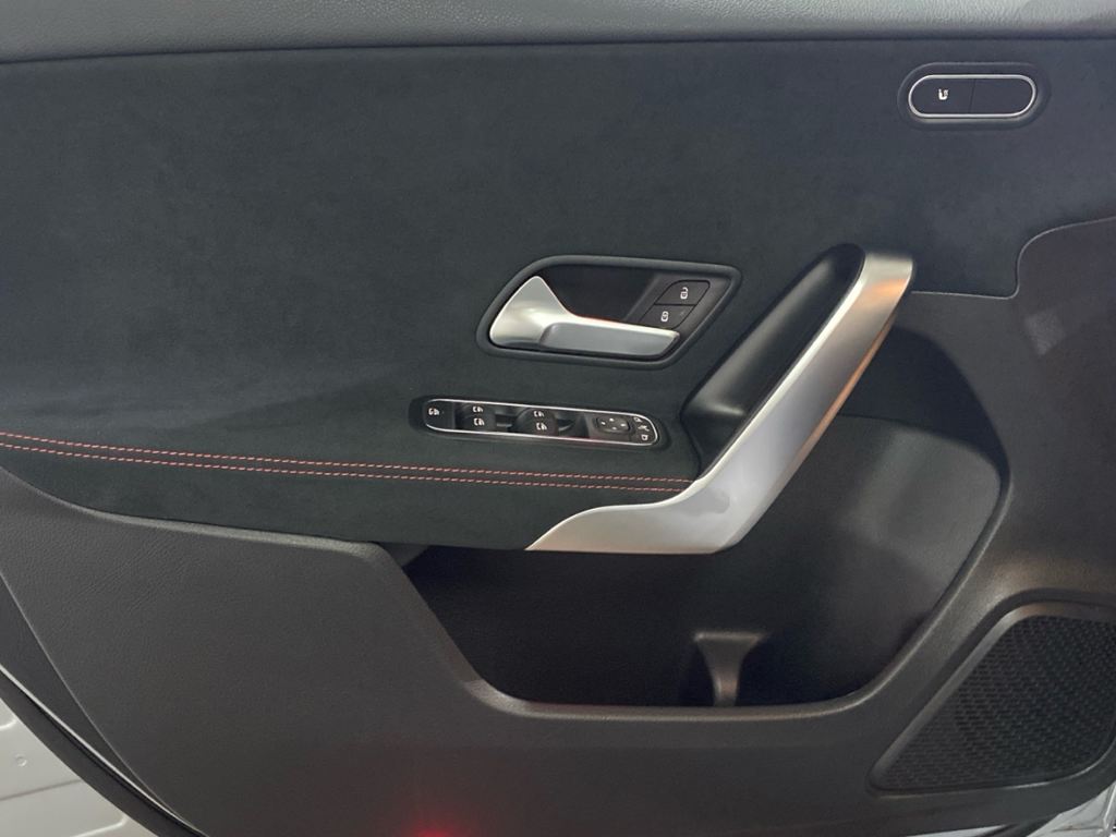 MERCEDES-BENZ Clase A 180 Compacto en Adarsa Oviedo - Foto 20