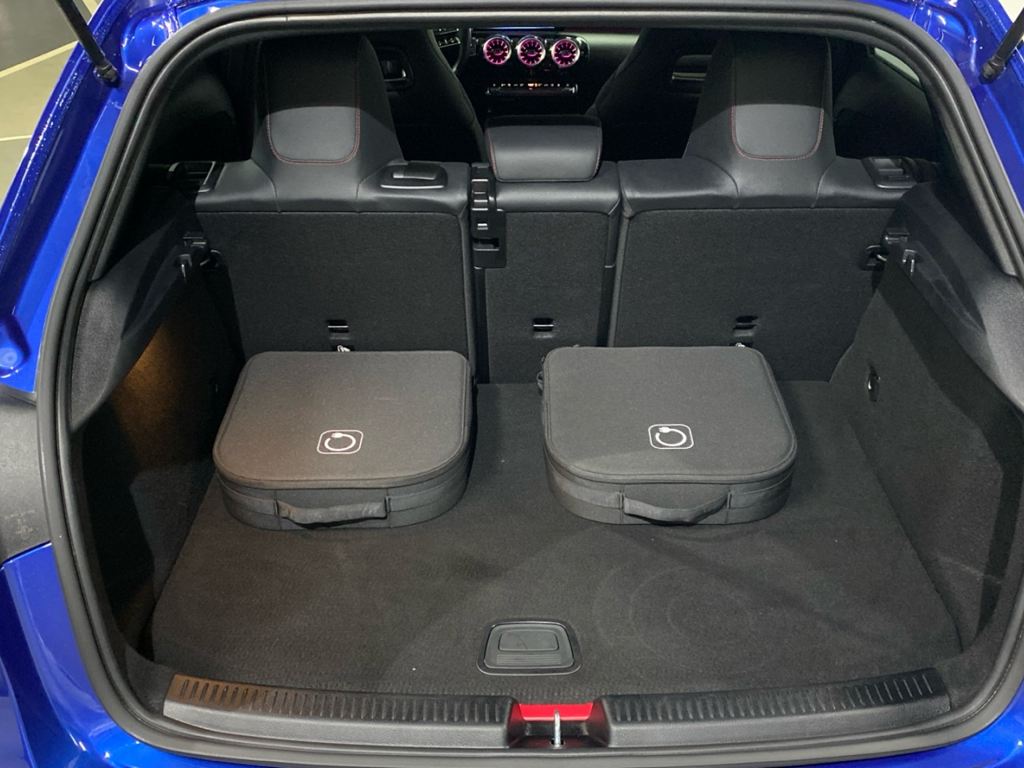 MERCEDES-BENZ Clase A 250 e Compacto en Adarsa Oviedo - Foto 14