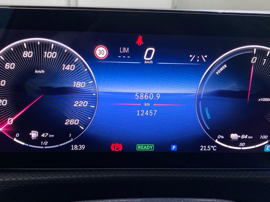 MERCEDES-BENZ Clase A 250 e Compacto en Adarsa Oviedo - Foto 16