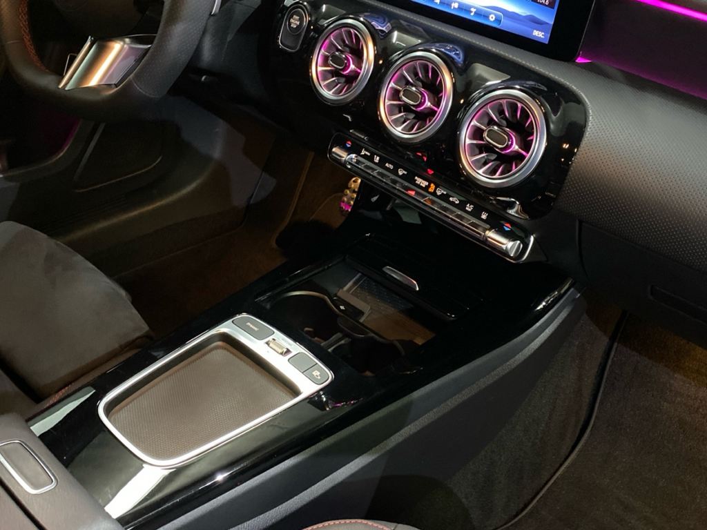 MERCEDES-BENZ Clase A 250 e Compacto en Adarsa Oviedo - Foto 19